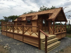 annexe with decking